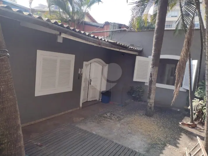 Casa de vila com 3 quartos para alugar em Pinheiros – SP