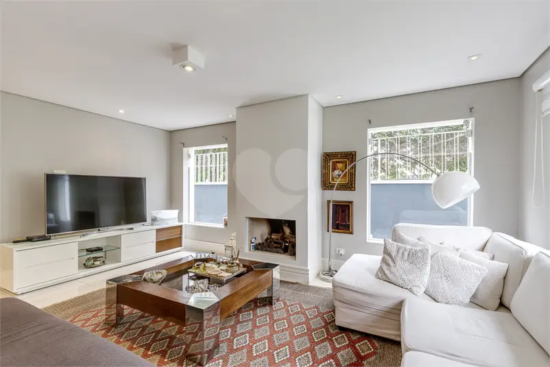 Casa de vila com 3 quartos à venda em Brooklin Velho – SP