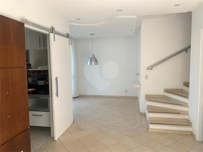 Apartamento com 2 quartos para alugar em Moema – SP