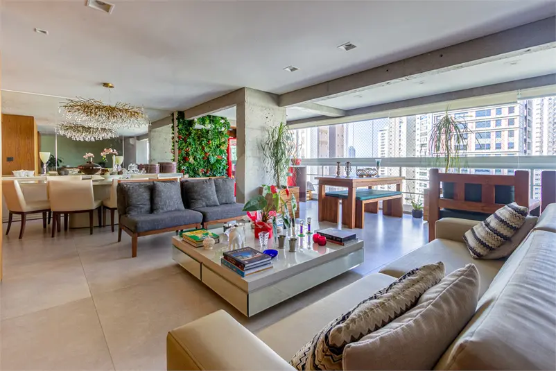 Apartamento com 3 quartos à venda em Panamby – SP