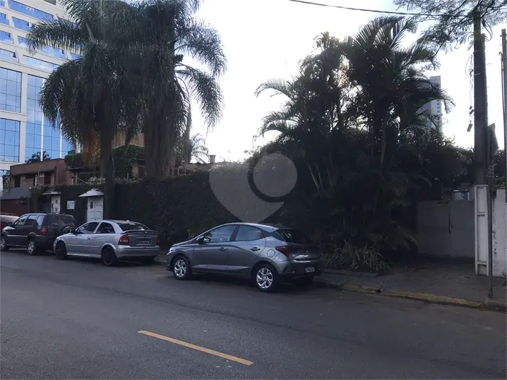 Casa térrea com 4 quartos à venda em Jardim Europa – SP