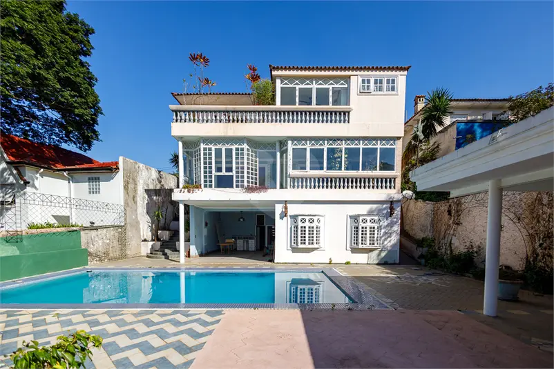 Casa com 5 quartos à venda em Pacaembú – SP