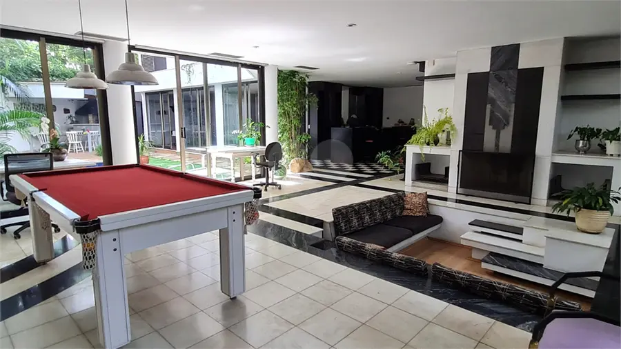Sobrado com 7 quartos à venda em Alto de Pinheiros – SP
