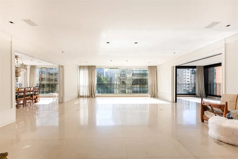 Apartamento com 4 quartos à venda em Itaim Bibi – SP