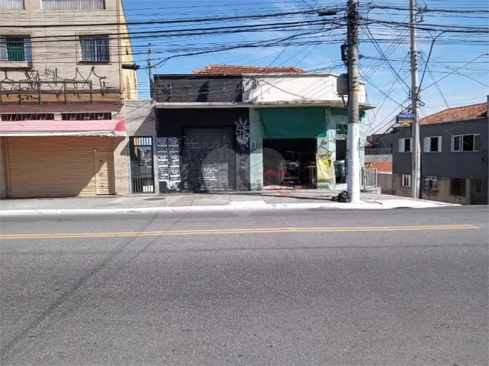 Prédio inteiro à venda em Penha – SP
