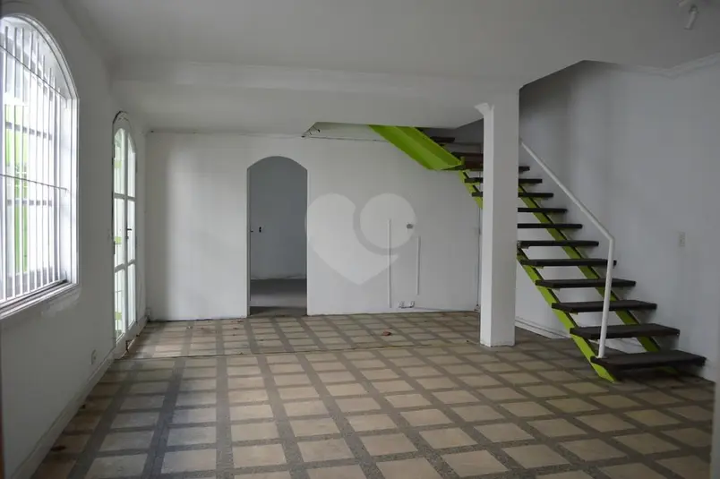 Sobrado com 1 quarto à venda ou para alugar em Sumaré – SP