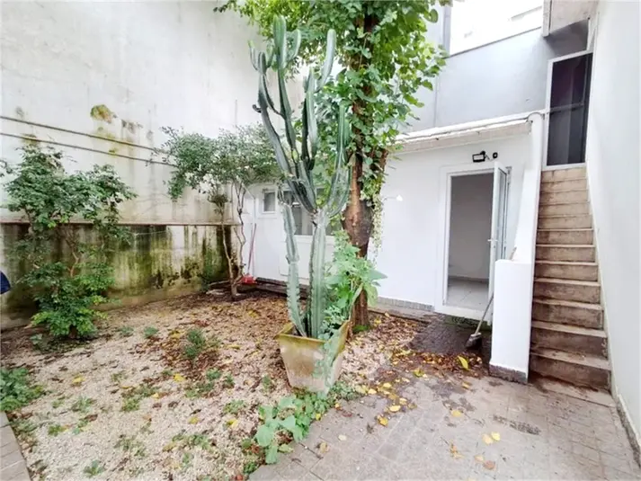 Sobrado à venda em Jardim Paulista – SP