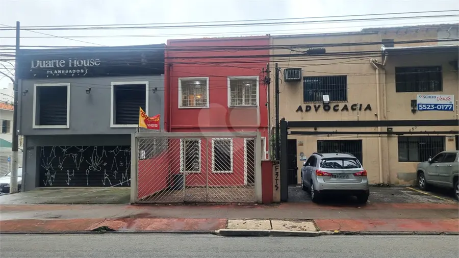 Sobrado com 4 quartos à venda ou para alugar em Santo Amaro – SP