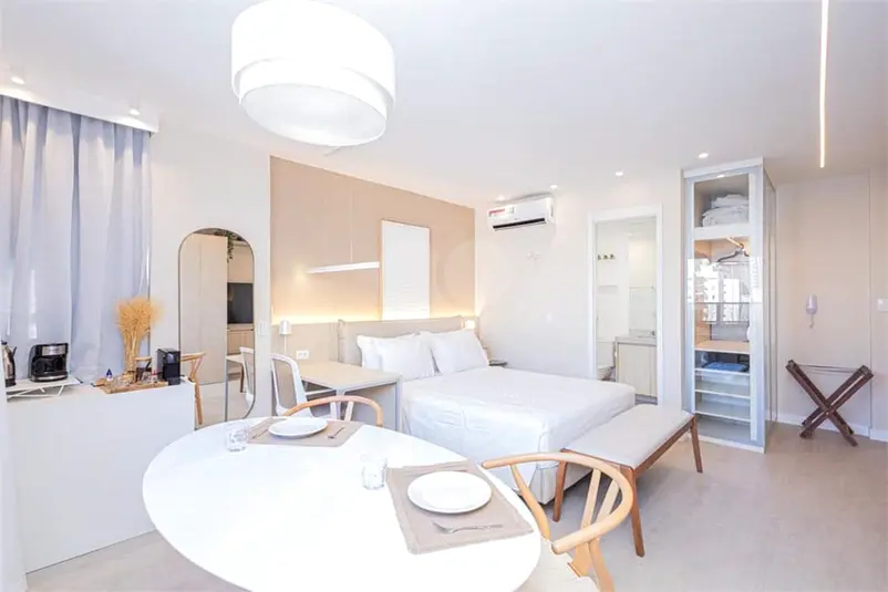 Apartamento com 1 quarto para alugar em Itaim Bibi – SP