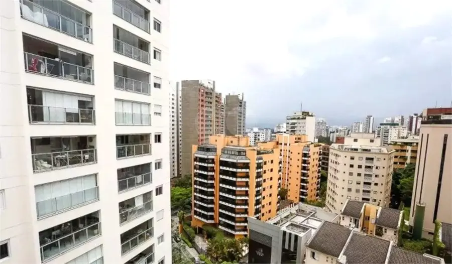 Apartamento com 2 quartos para alugar em Morumbi – SP