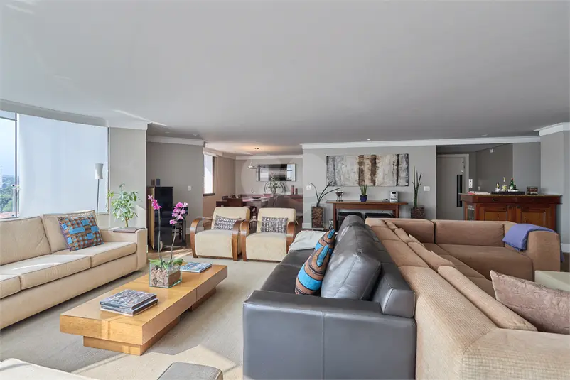 Apartamento com 4 quartos à venda em Campo Belo – SP