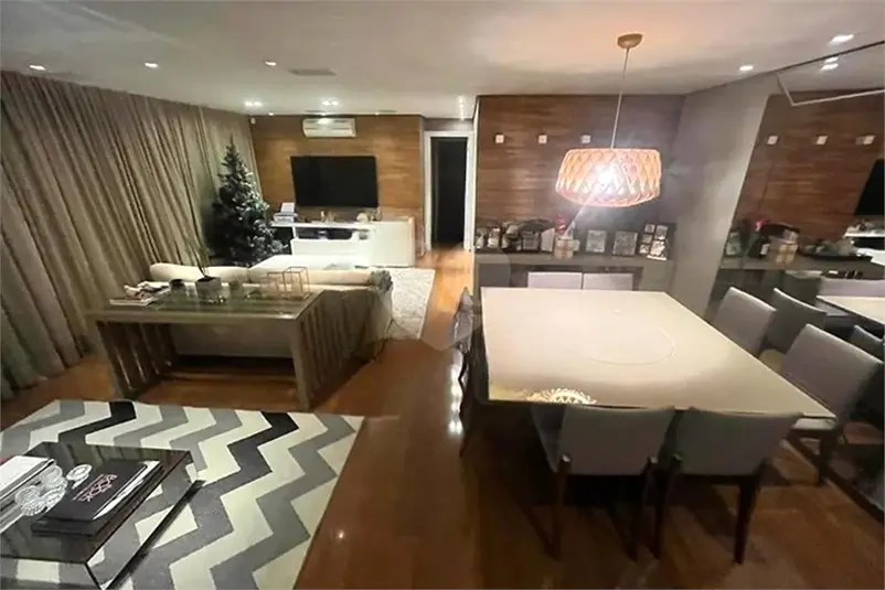 Apartamento com 3 quartos à venda em Campo Belo – SP