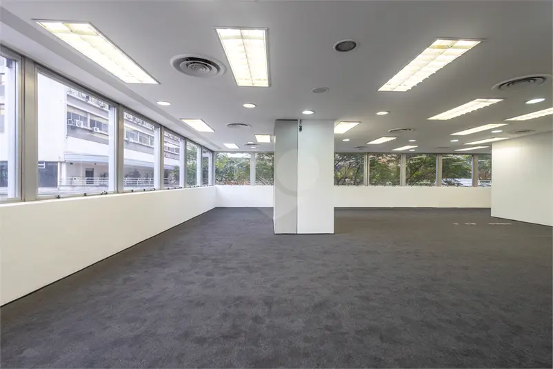 Lajes Corporativas à venda em Jardim Paulista – SP