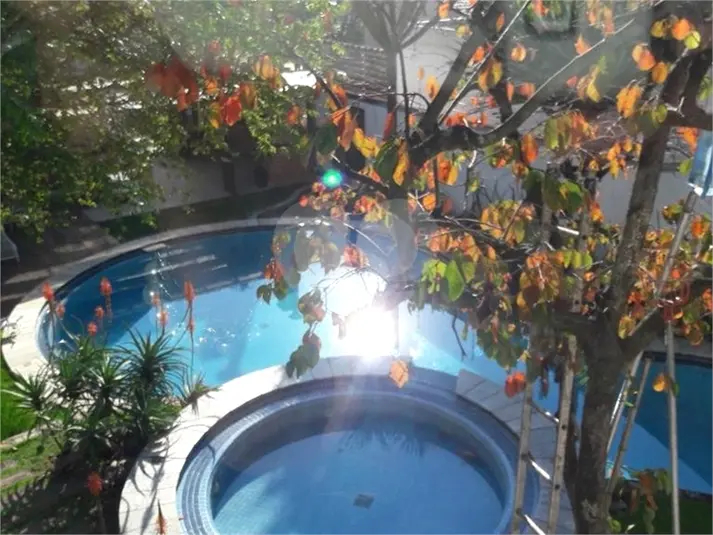 Sobrado com 3 quartos à venda em Tremembé – SP