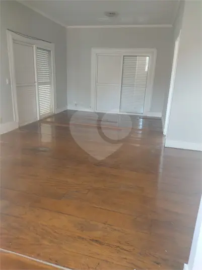 Sobrado com 4 quartos para alugar em Jardim Guedala – SP