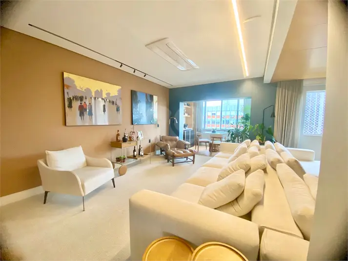 Apartamento com 3 quartos à venda em Itaim Bibi – SP