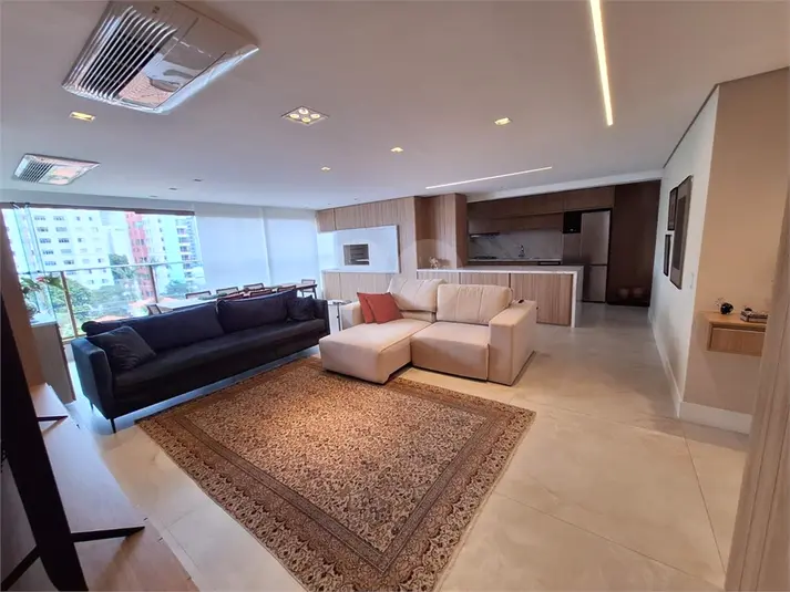 Apartamento com 3 quartos à venda em Campo Belo – SP