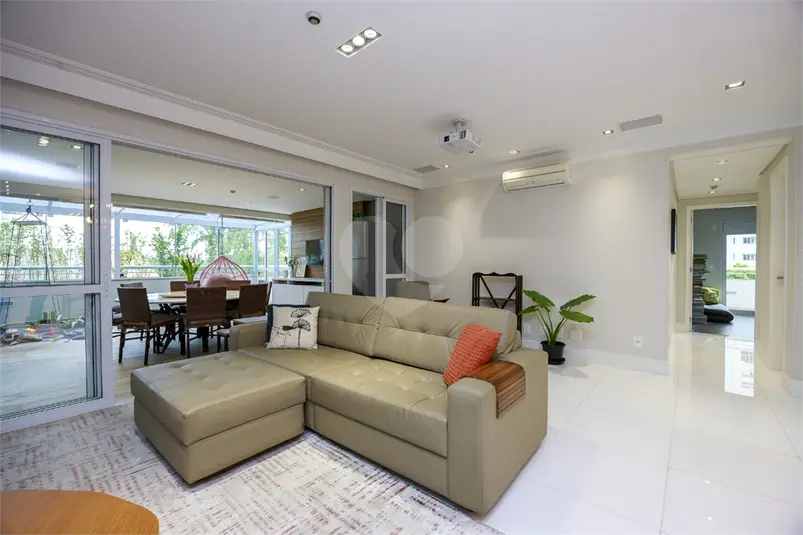 Apartamento com 3 quartos à venda em Campo Belo – SP