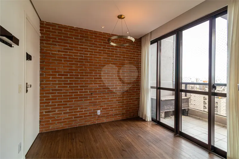 Apartamento com 2 quartos à venda em Moema – SP