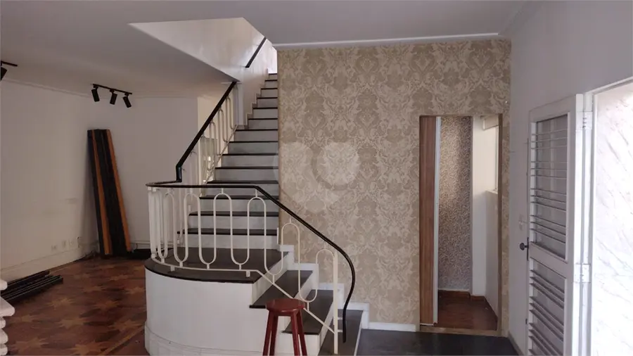 Casa com 4 quartos à venda em Vila Carrão – SP