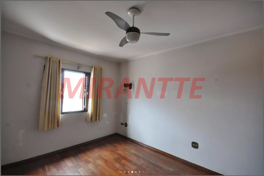 Sobrado de 155m² com 3 quartos em Vila Nova Mazzei
