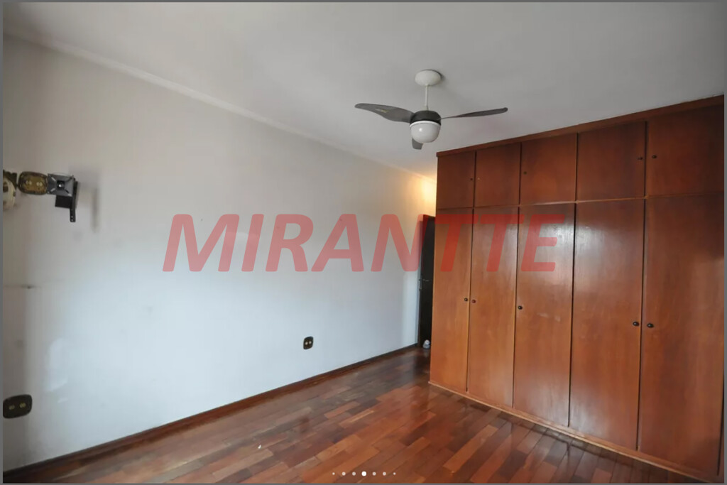Sobrado de 155m² com 3 quartos em Vila Nova Mazzei