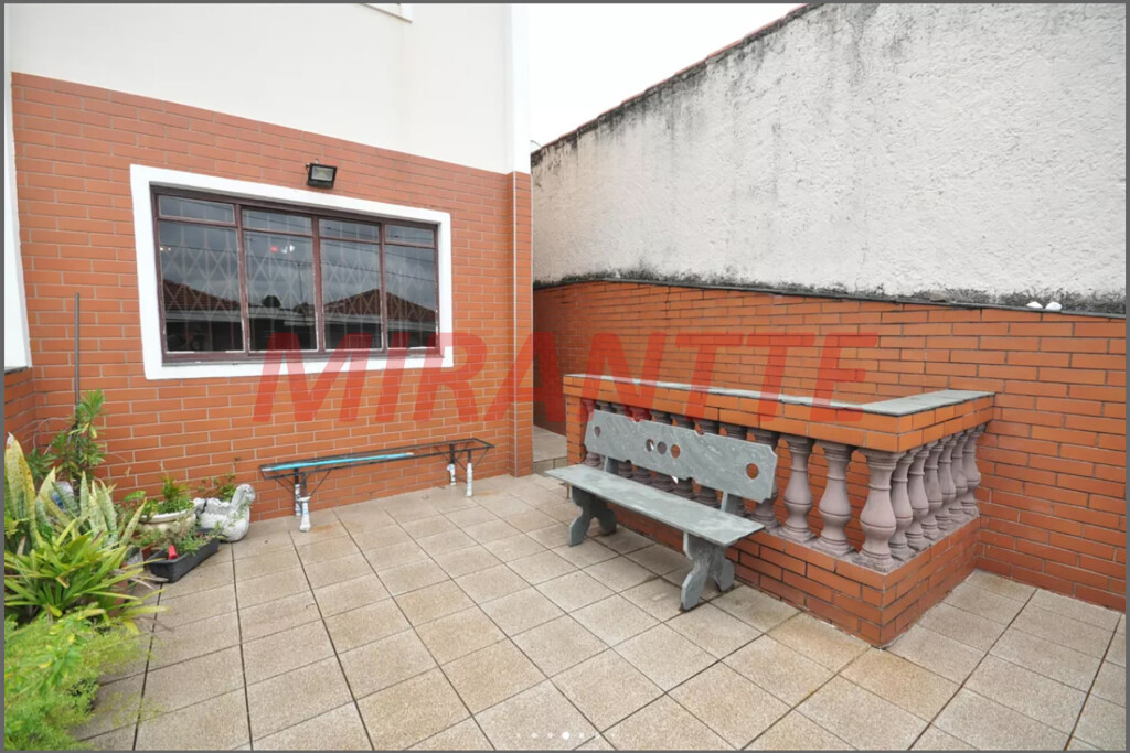 Sobrado de 155m² com 3 quartos em Vila Nova Mazzei