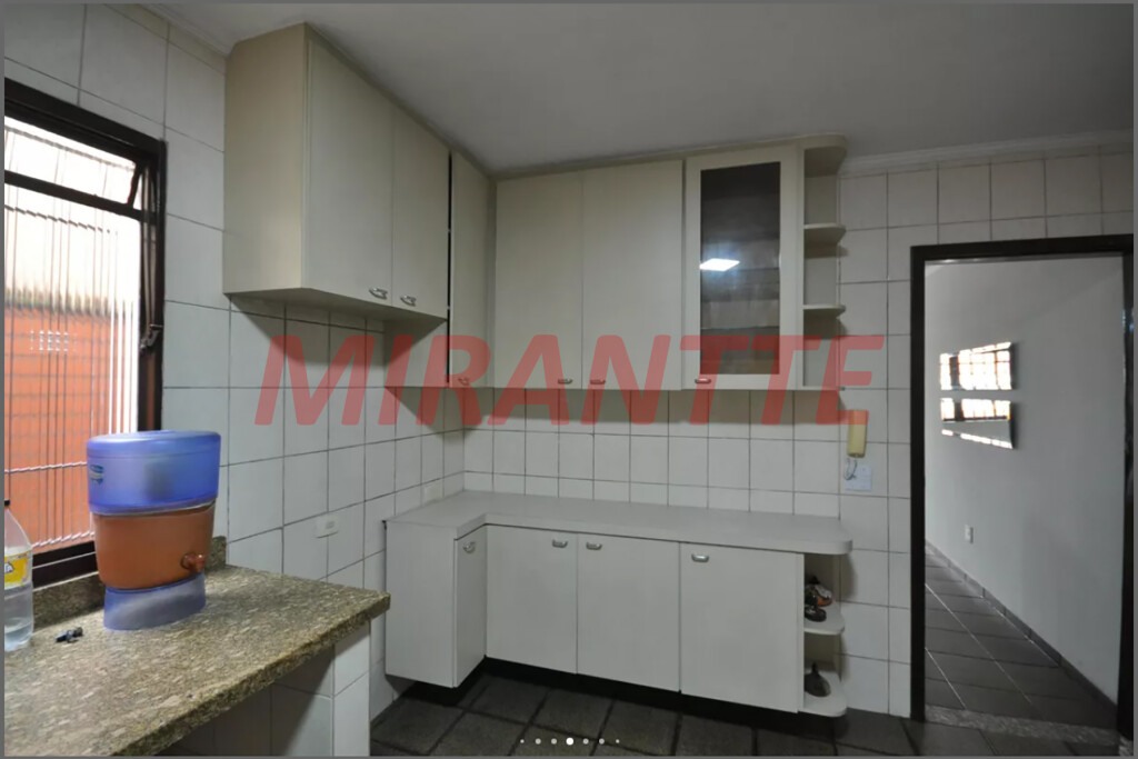 Sobrado de 155m² com 3 quartos em Vila Nova Mazzei