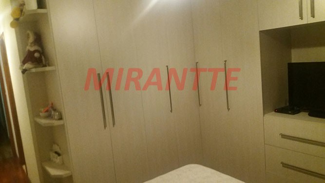 Cond. fechado de 218m² com 3 quartos em Jardim França