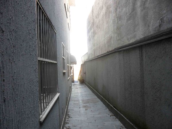 Comercial de 183m² em Vila Medeiros