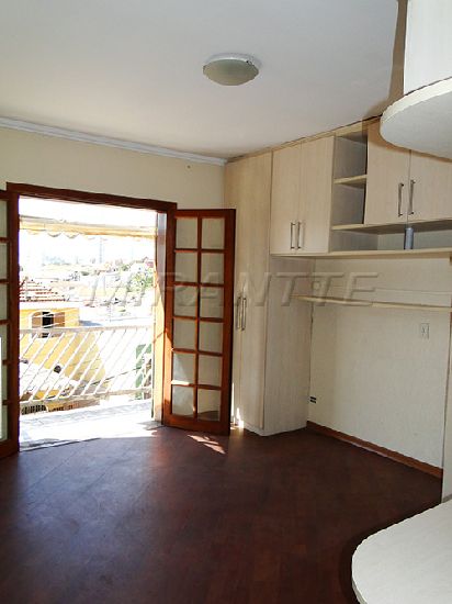 Sobrado com 3 quartos em Santa Teresinha