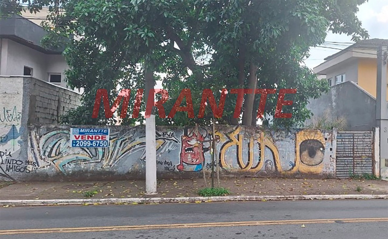 Terreno de 527m² em Jardim São Bento