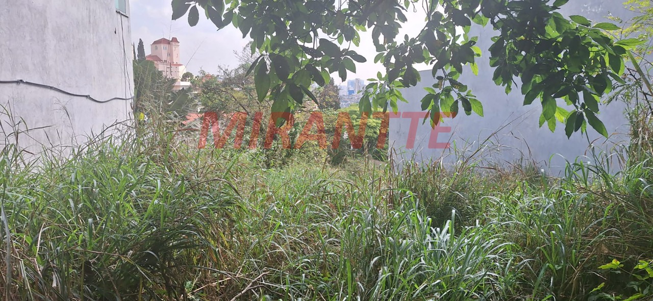 Terreno de 527m² em Jardim São Bento