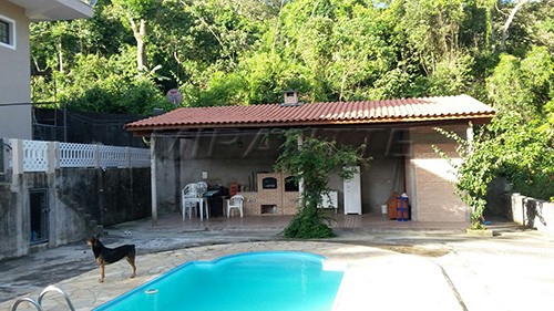 Sobrado de 480m² com 5 quartos em Serra da Cantareira