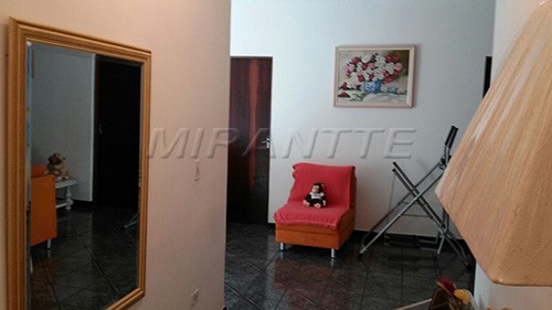 Sobrado de 480m² com 5 quartos em Serra da Cantareira