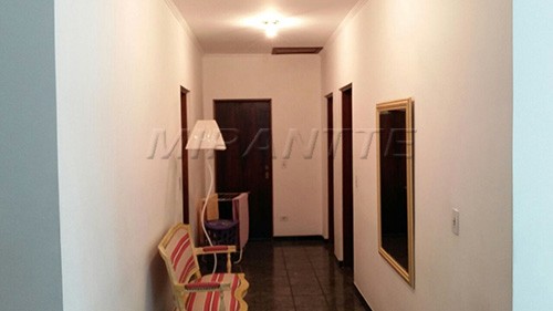 Sobrado de 480m² com 5 quartos em Serra da Cantareira