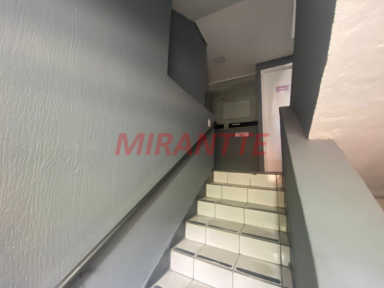 Comercial de 438m² em Santana