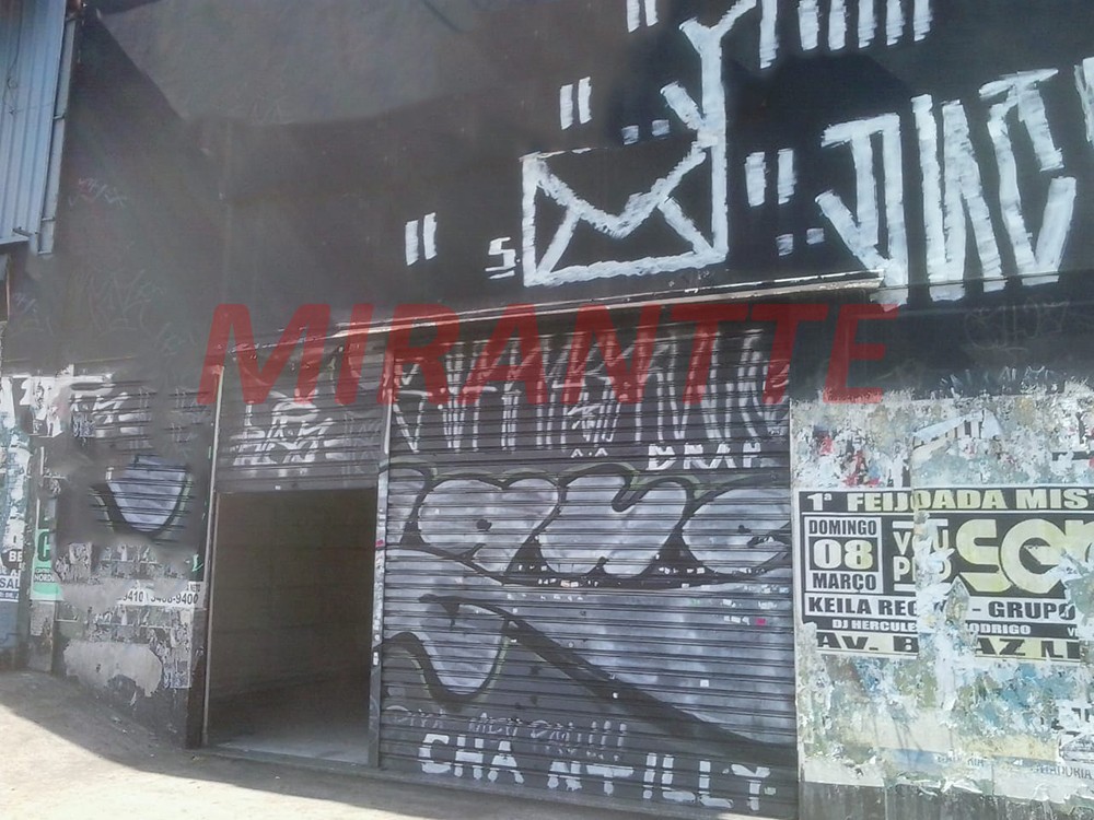 Comercial de 100m² em Santana