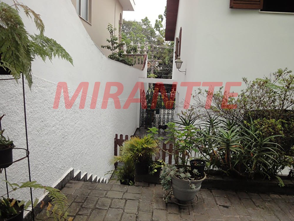 Casa terrea de 257m² com 4 quartos em Jardim São Bento