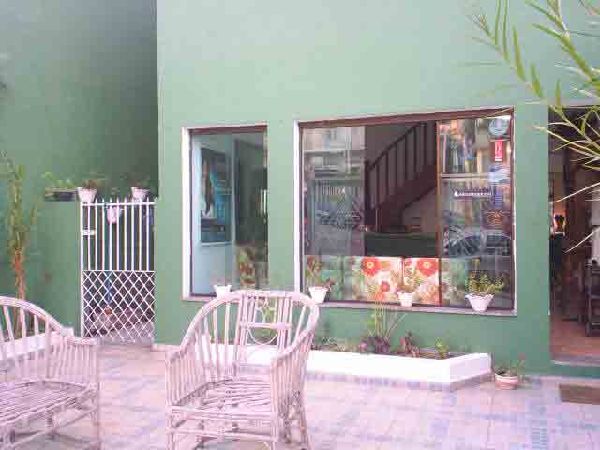 Sobrado de 104m² com 4 quartos em Água Fria