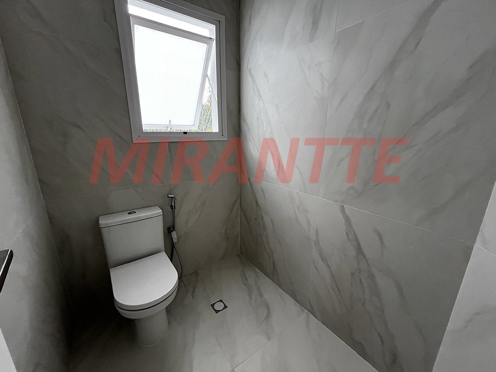 Sobrado de 1040m² com 4 quartos em Jardim Ibiratiba