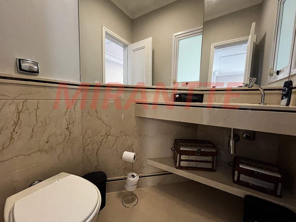 Sobrado de 1040m² com 4 quartos em Jardim Ibiratiba