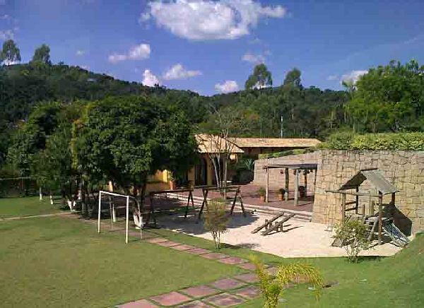 Terreno de 1700m² em Serra Da Cantareira