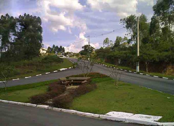 Terreno de 1700m² em Serra Da Cantareira