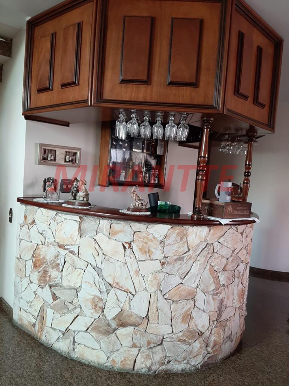 Sobrado de 550m² com 4 quartos em Jardim França