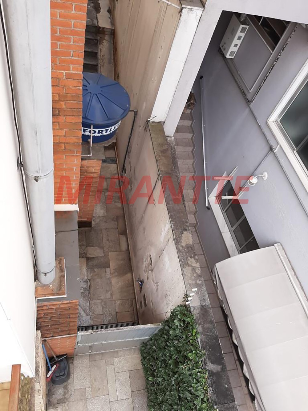 Sobrado de 550m² com 4 quartos em Jardim França