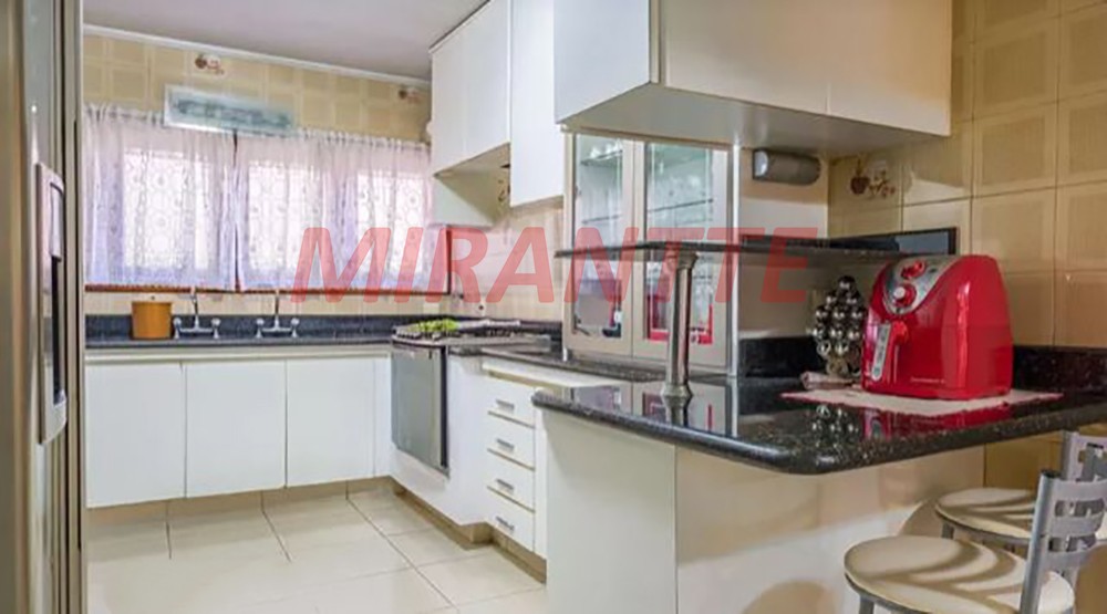 Sobrado de 550m² com 4 quartos em Jardim França