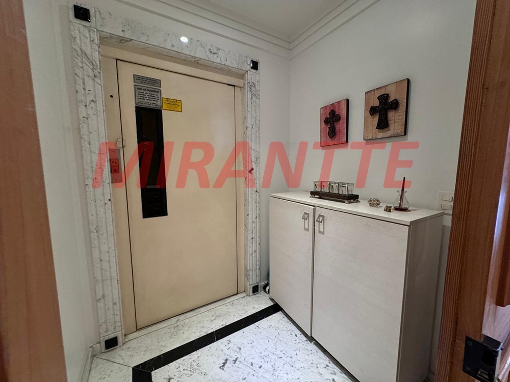 Apartamento de 130m² com 3 quartos em Santana