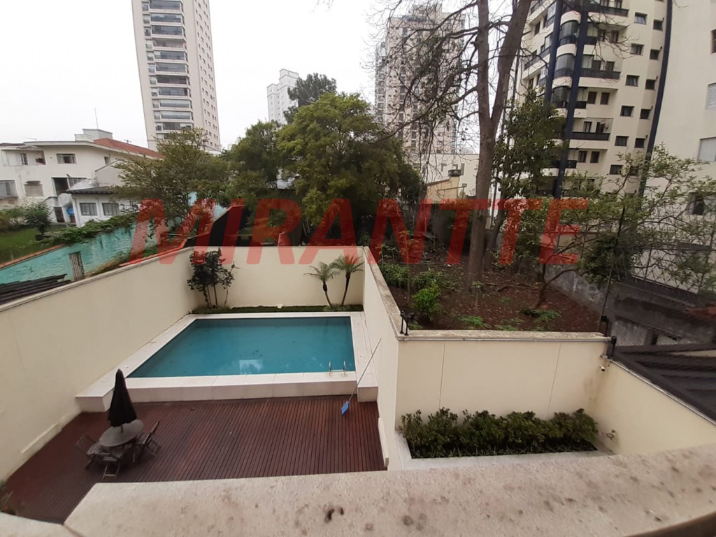 Apartamento de 205m² com 3 quartos em Santana