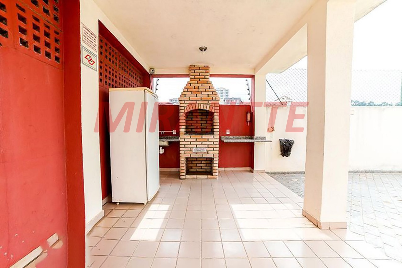 Apartamento com 2 quartos em Vila Mazzei